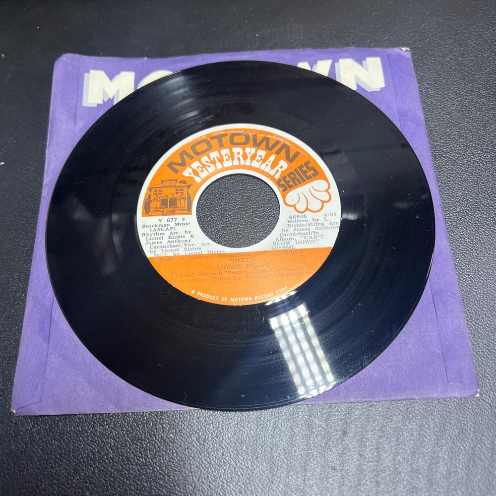 Lionel Richie Hello Stuck on You 45 RPM Vinyl Motown Yesteryear Series Y 677 F